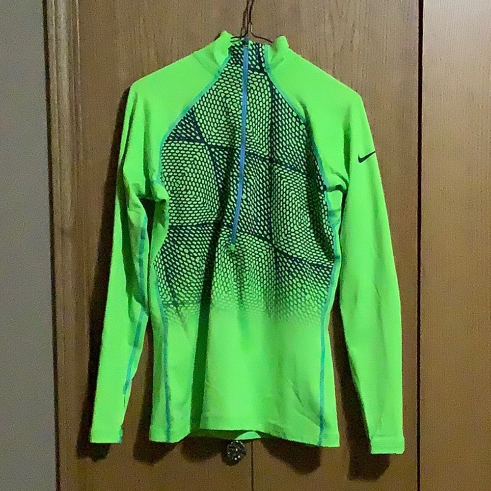 Nike 3/4 zip run top